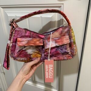 New with tags Baggu cargo shoulder bag